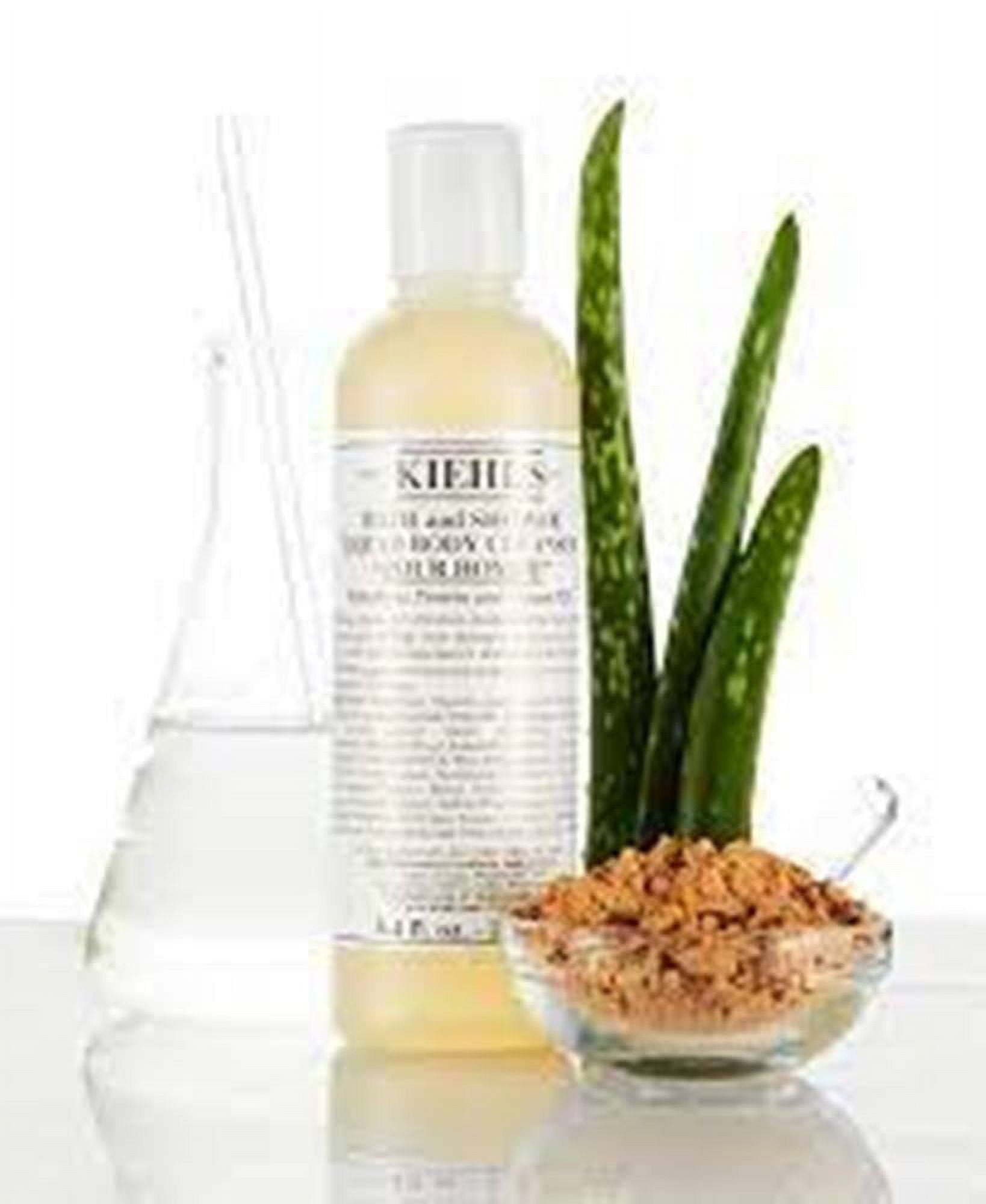 Kiehl’s Bath & Shower Liquid Body Cleanser – Grapefruit Scented Body Wash, 8.4 oz / 250 ml
